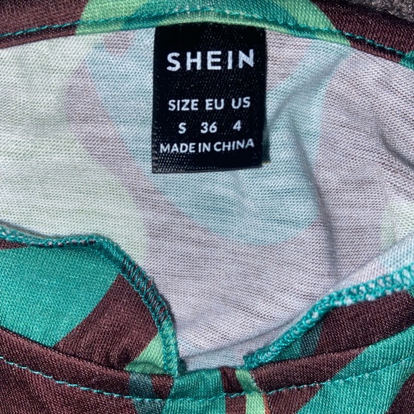 Patterned Tank Top - Picture 2 of 4